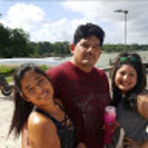 Meet your Posher, Gloria